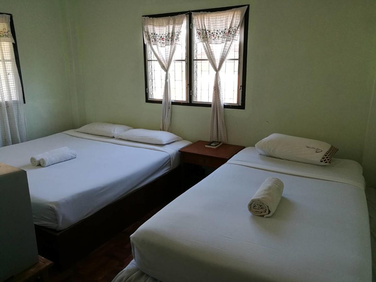 Hillmanhouse Lägenhet Mae Hong Son Exteriör bild